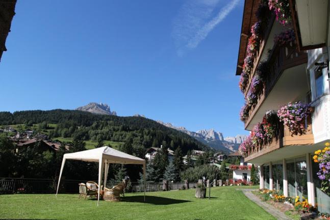 Hotel Catinaccio Rosengarten Moena Exterior photo