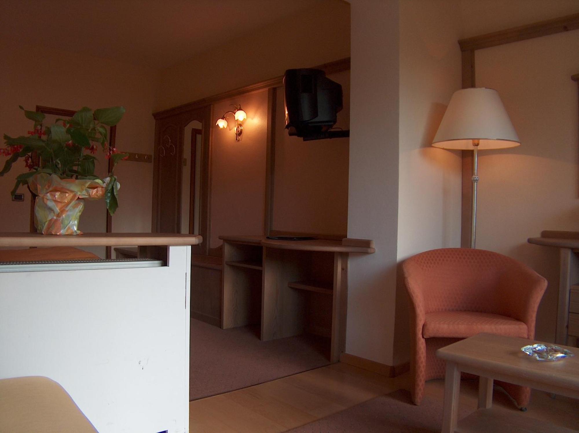Hotel Catinaccio Rosengarten Moena Exterior photo